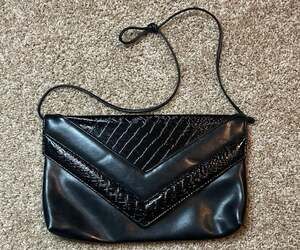 Vintage Style Faux Leather Envelope Clutch with CrocodileChevron Detail